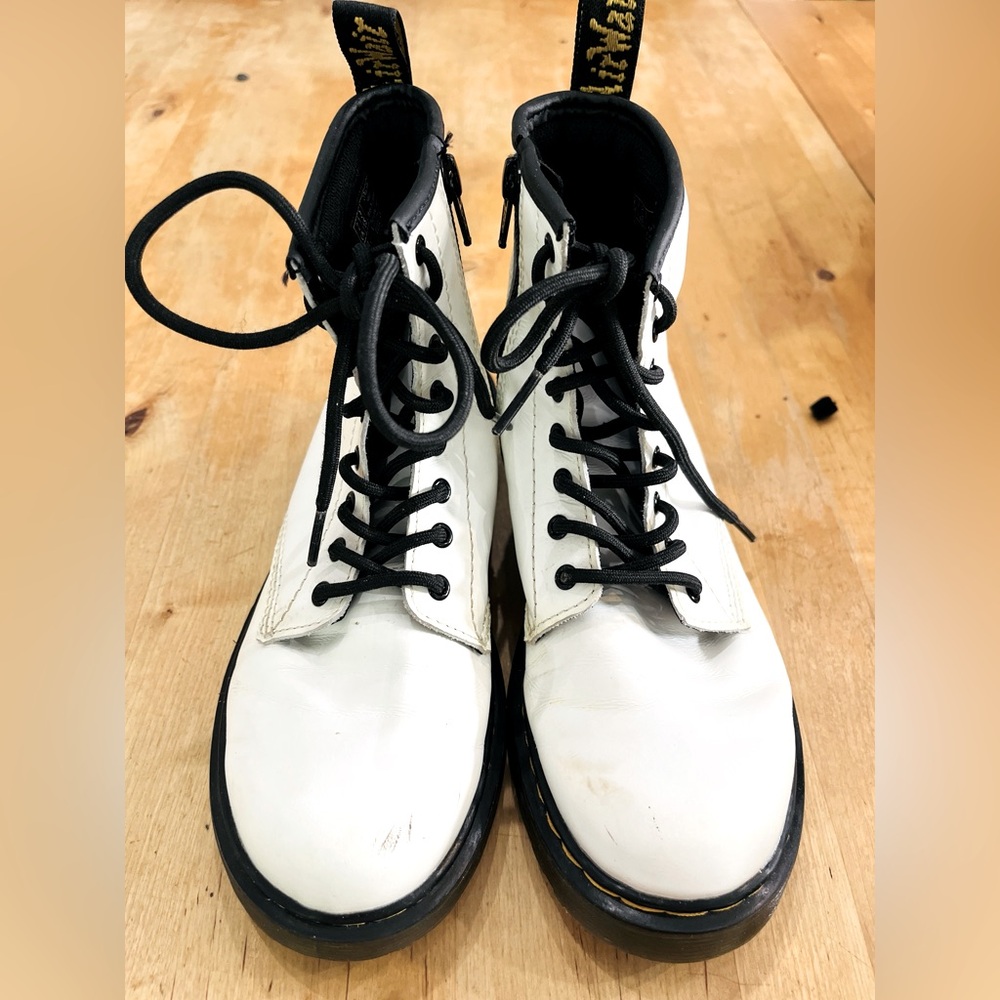 Girls Doc Martens Boots w Zipper Sides